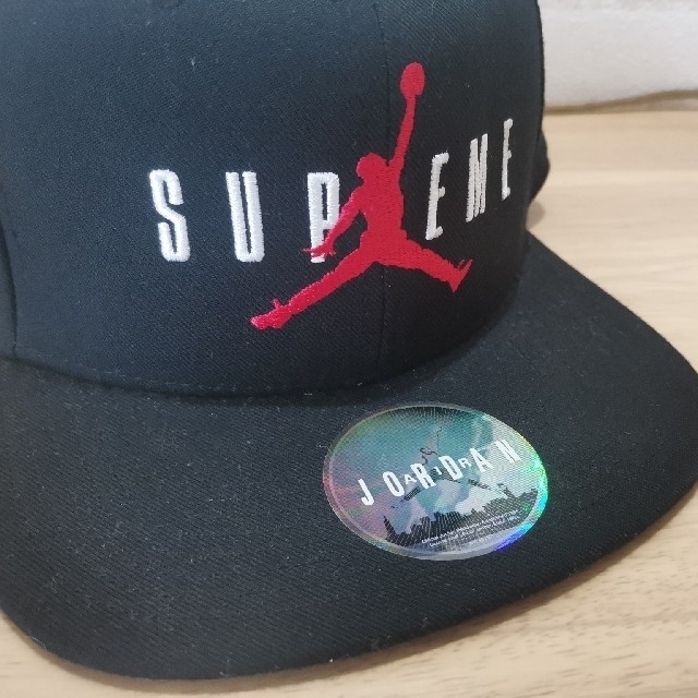 Supreme(シュプリーム)のsupreme  JORDAN キャップ コラボ シュプリーム ジョーダン 帽子 メンズの帽子(キャップ)の商品写真