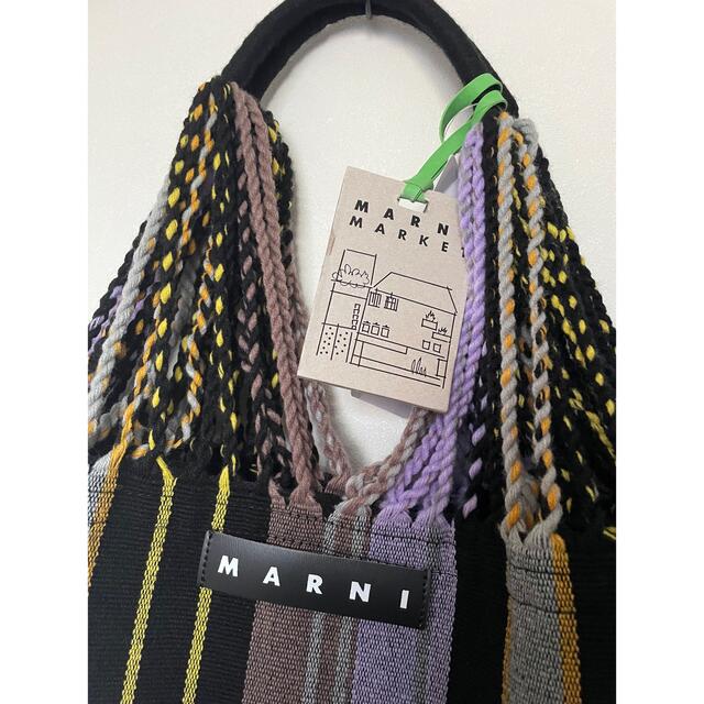 Marni(マルニ)の並行輸入品　マルニ フラワーカフェ ハンモック バッグ  レディースのバッグ(ショルダーバッグ)の商品写真