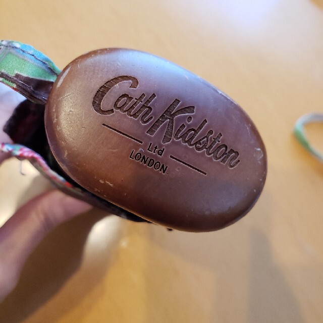 Cath Kidston(キャスキッドソン)のCath Kidston　三つ折り折り畳み傘 レディースのファッション小物(傘)の商品写真