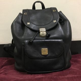 エムシーエム(MCM)のMCM レザーリュック 黒(リュック/バックパック)