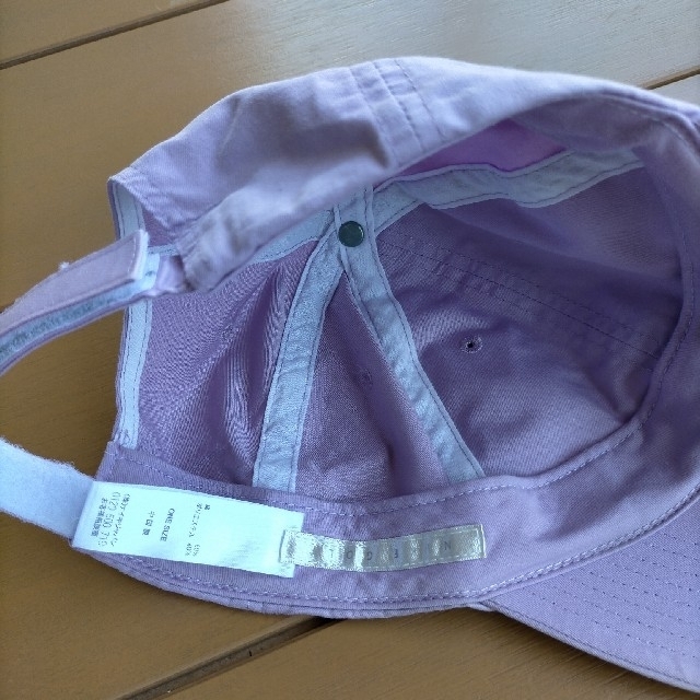 NIKE(ナイキ)のNIKE  Ladies  golf  cap レディースの帽子(キャップ)の商品写真