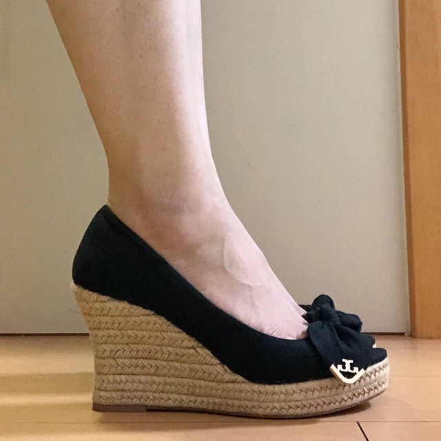 Tory Burch(トリーバーチ)のTory Burch Wedge 靴 レディースの靴/シューズ(ハイヒール/パンプス)の商品写真