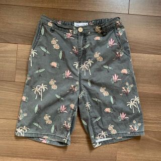 ザラキッズ(ZARA KIDS)のZARA kids 椰子の木柄ショートパンツ　ボーイズ164cm(パンツ/スパッツ)