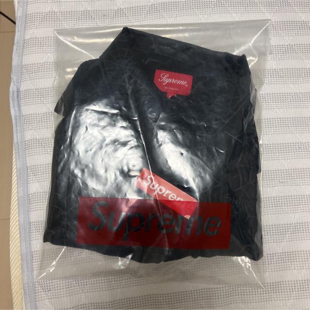 Supreme(シュプリーム)のSupreme Spider Web Velvet Shirt メンズのトップス(シャツ)の商品写真