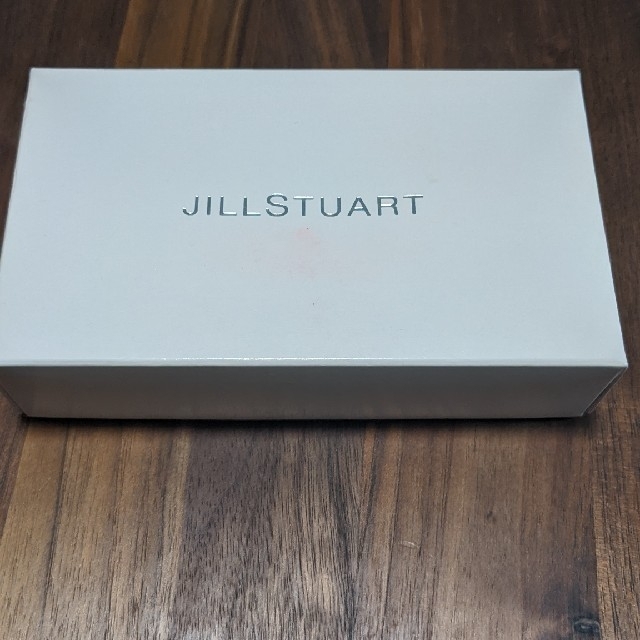 JILLSTUART(ジルスチュアート)の定期入れ、ジルシュチュアート レディースのファッション小物(名刺入れ/定期入れ)の商品写真