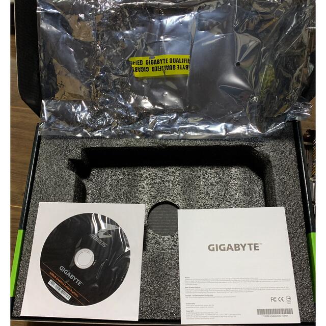 GIGABYTE GeForce GTX 1060 6GB 付属品付き スマホ/家電/カメラのPC/タブレット(PCパーツ)の商品写真