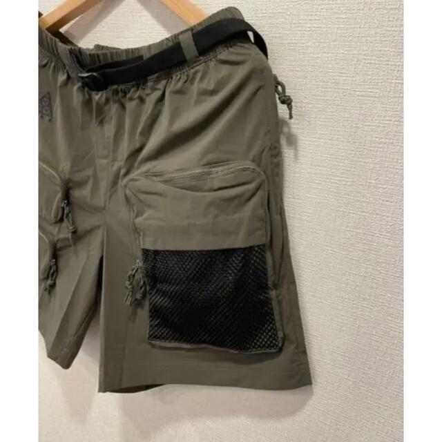 NIKE(ナイキ)のNIKE ナイキ ACG エィシージー カーゴ ショートパンツ カーキ XS  メンズのパンツ(ショートパンツ)の商品写真