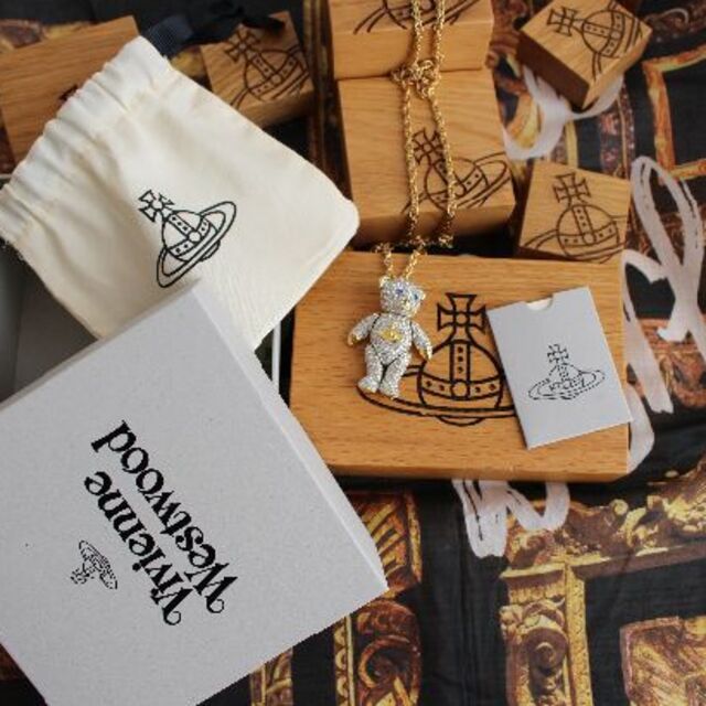 Vivienne Westwood - 新品 ヴィヴィアン TEDDY PENDANTの通販 by Vivienne Westwood - 新品 ヴィヴィアン TEDDY PENDANTの通販 by