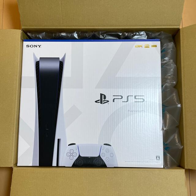 SONY(ソニー)のSONY PlayStation5 CFI-1100A01 エンタメ/ホビーのゲームソフト/ゲーム機本体(家庭用ゲーム機本体)の商品写真