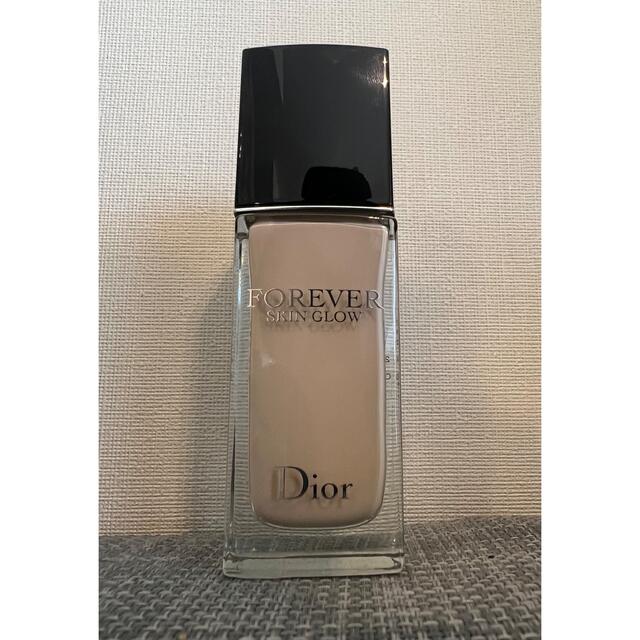 Dior(ディオール)のディオールスキン フォーエヴァー フルイドグロウ 0N コスメ/美容のベースメイク/化粧品(ファンデーション)の商品写真