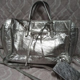 バレンシアガ(Balenciaga)のバレンシアガ☆A6☆ペーパー☆シルバー(ハンドバッグ)