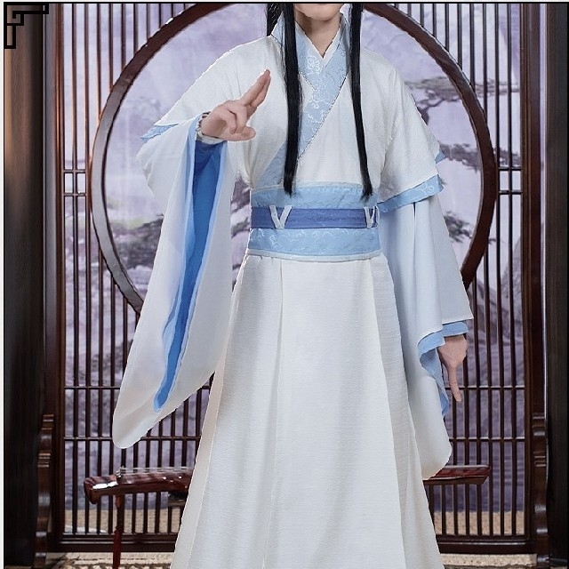 Q⑪7 公式 魔道祖師 藍家 弟子 コスプレ 武器 剣 ウィッグ 靴 エンタメ/ホビーのコスプレ(衣装一式)の商品写真