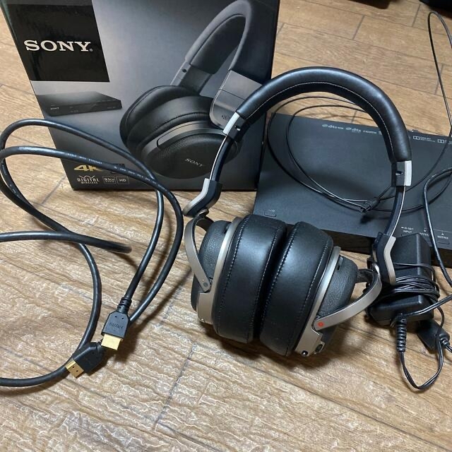 SONY ヘッドホン MDR-HW700DS密閉型HP本体重量