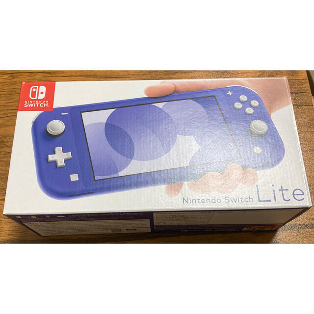 Nintendo Switch(ニンテンドースイッチ)のswitch lite Blue エンタメ/ホビーのゲームソフト/ゲーム機本体(携帯用ゲーム機本体)の商品写真