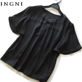 イング(INGNI)の新品INGNI/イング ピン付きフレア袖とろみブラウス/BK(シャツ/ブラウス(半袖/袖なし))