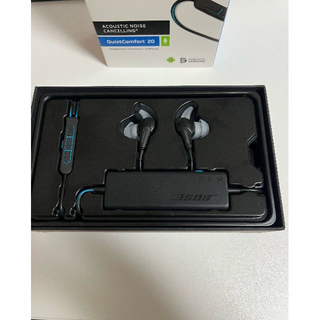 BOSE(ボーズ)のBOSE quiet comfort20　QC20  スマホ/家電/カメラのオーディオ機器(ヘッドフォン/イヤフォン)の商品写真