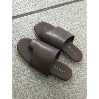 新品　サンダル(サンダル)