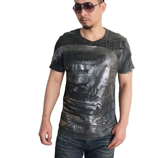LAD MUSICIAN(ラッドミュージシャン)のSALVAGE サルベージ グレー×シルバー半袖Tシャツ サイズ M  USA メンズのトップス(Tシャツ/カットソー(半袖/袖なし))の商品写真