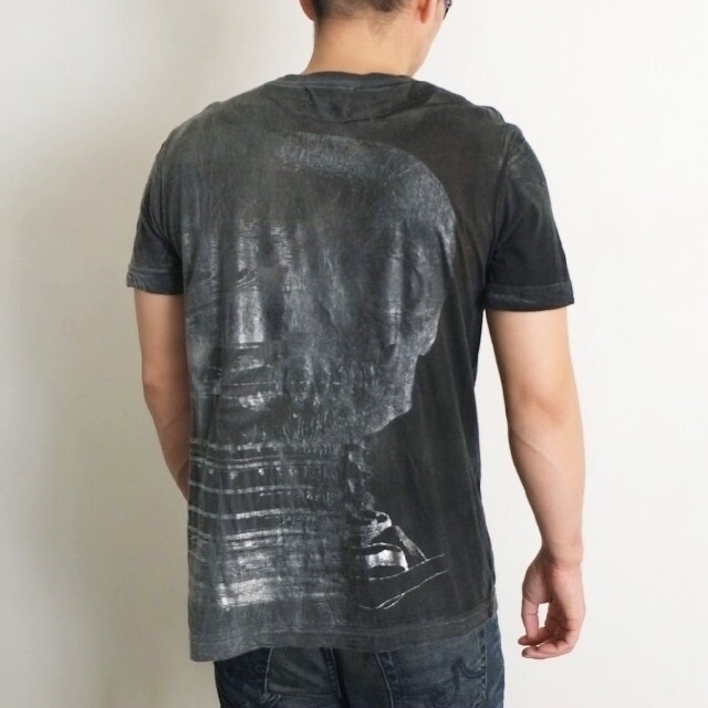 LAD MUSICIAN(ラッドミュージシャン)のSALVAGE サルベージ グレー×シルバー半袖Tシャツ サイズ M  USA メンズのトップス(Tシャツ/カットソー(半袖/袖なし))の商品写真