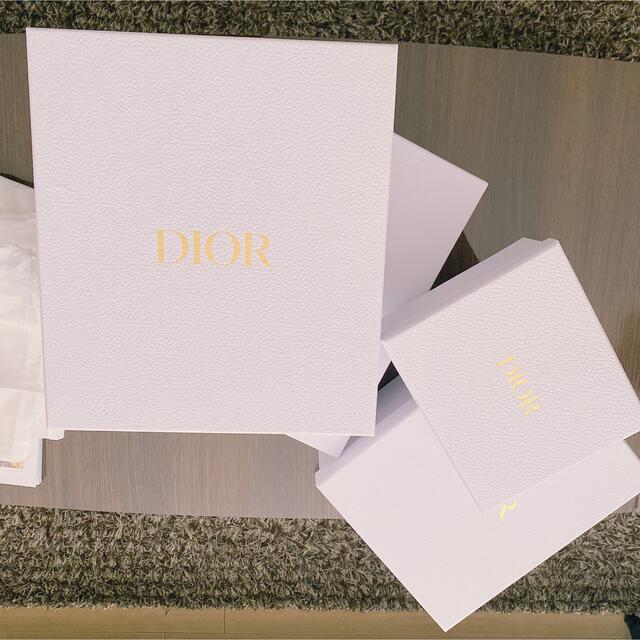 Christian Dior(クリスチャンディオール)のChristian Dior 空箱5セット レディースのバッグ(ショップ袋)の商品写真