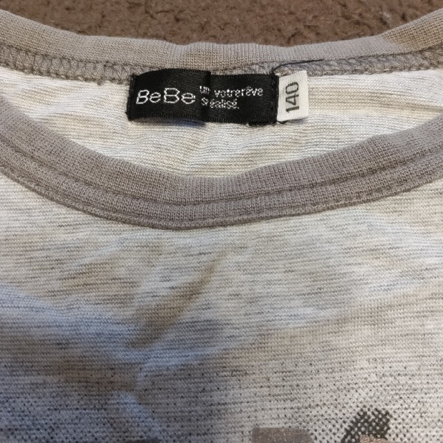 BeBe(ベベ)のBeBe Tシャツ　140cm キッズ/ベビー/マタニティのキッズ服男の子用(90cm~)(Tシャツ/カットソー)の商品写真