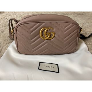 グッチ(Gucci)の【7/20まで値下げ中】GUCCI　GGマーモントショルダーバッグ　ベージュ(ショルダーバッグ)