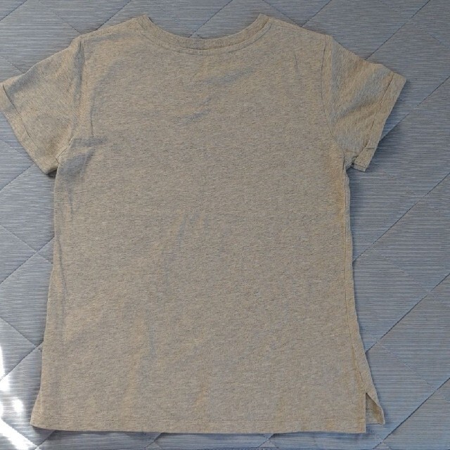 GU(ジーユー)のGU    半袖　Ｔシャツ レディースのトップス(Tシャツ(半袖/袖なし))の商品写真