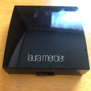 ローラメルシエ(laura mercier)の【他商品＋1で200円OFF】ローラメルシエ　ハイライト01(フェイスパウダー)