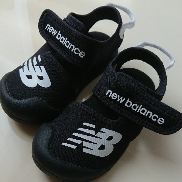 New Balance(ニューバランス)のnew balance サンダル キッズ キッズ/ベビー/マタニティのキッズ靴/シューズ(15cm~)(サンダル)の商品写真