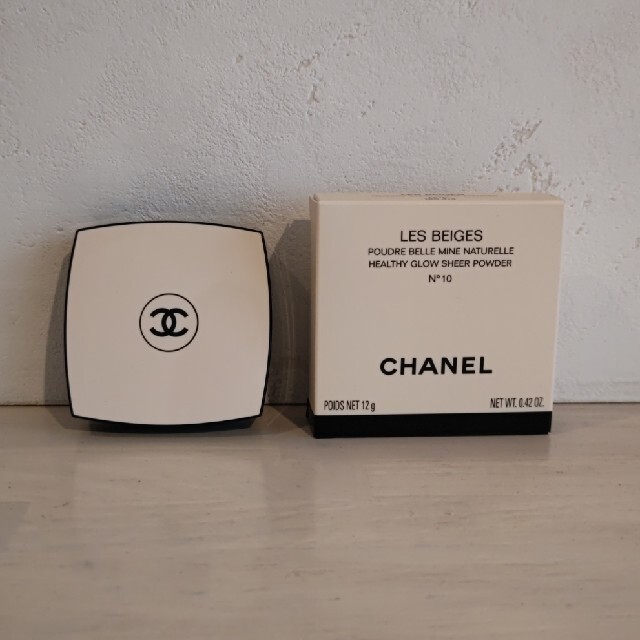 CHANEL フェイスパウダー №10 レベージュプードゥルベルミン