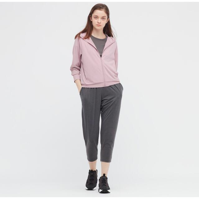 UNIQLO(ユニクロ)のユニクロ★ エアリズムUVカットメッシュパーカ（リラックス・長袖） レディースのトップス(パーカー)の商品写真