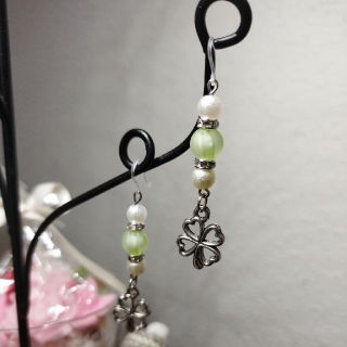 クローバーピアス(その他)