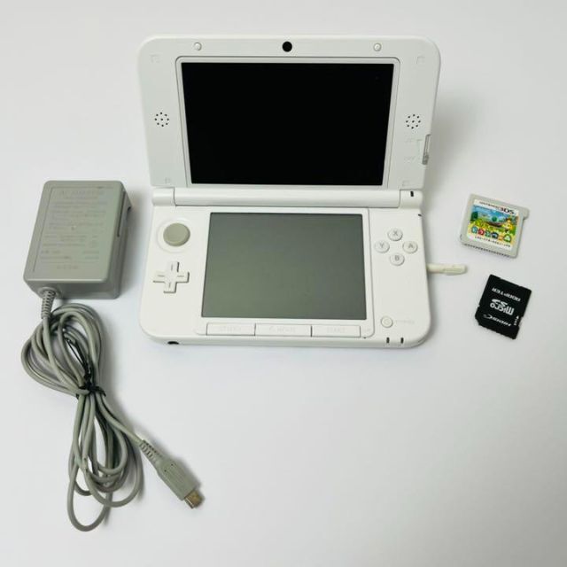 任天堂(ニンテンドウ)のニンテンドー3DS LL ドラゴンクエストモンスターズ2 イルとルカ＋αおまけ エンタメ/ホビーのゲームソフト/ゲーム機本体(携帯用ゲーム機本体)の商品写真