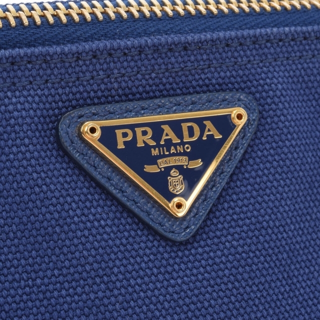 PRADA(プラダ)のプラダ  カナパ ポーチ ブルー レディースのファッション小物(ポーチ)の商品写真