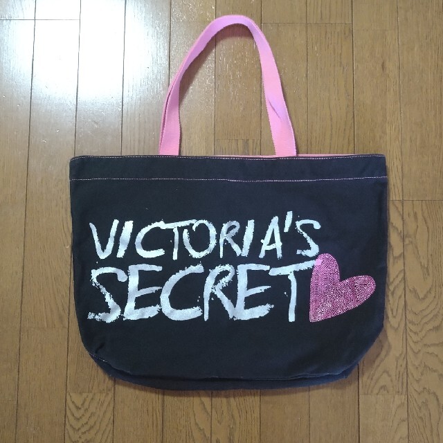 Victoria's Secret(ヴィクトリアズシークレット)のヴィクトリアズ・シークレット　トートバッグ レディースのバッグ(トートバッグ)の商品写真