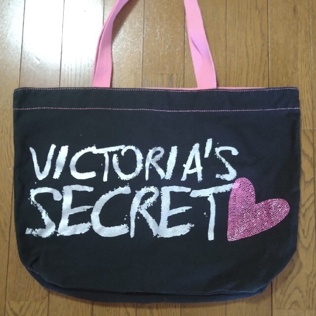 Victoria's Secret(ヴィクトリアズシークレット)のヴィクトリアズ・シークレット　トートバッグ レディースのバッグ(トートバッグ)の商品写真