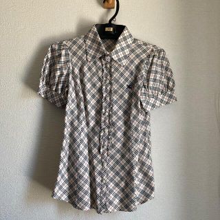 バーバリーブルーレーベル(BURBERRY BLUE LABEL)のアリエル様　　バーバリー　ブルーレーベル　半袖シャツブラウス(Tシャツ(半袖/袖なし))