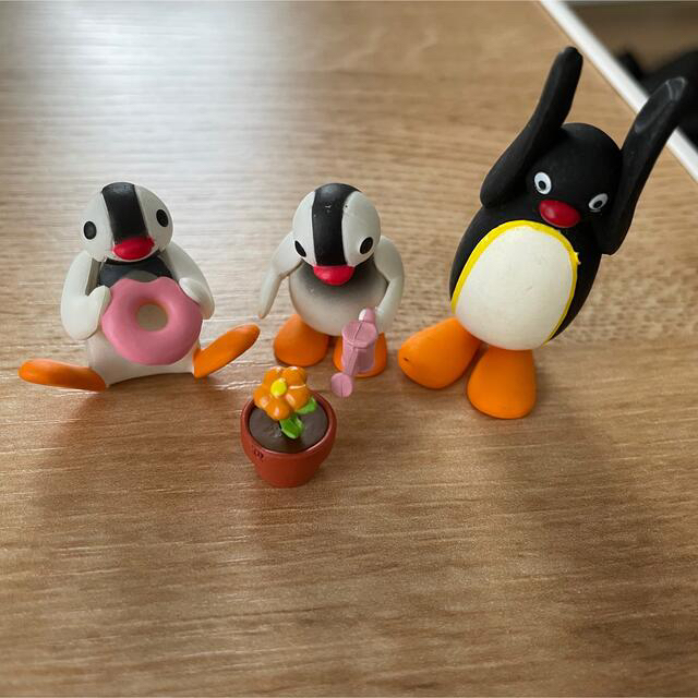 ピングー　カプセルトイ　ガチャガチャ　ペンギン　4種セット エンタメ/ホビーのおもちゃ/ぬいぐるみ(キャラクターグッズ)の商品写真