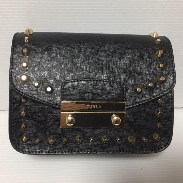 Furla - 国内完売 フルラ メトロポリス ジュリア スタッズ ブラックの ...