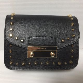 フルラ(Furla)の国内完売 フルラ メトロポリス ジュリア スタッズ ブラック(ショルダーバッグ)