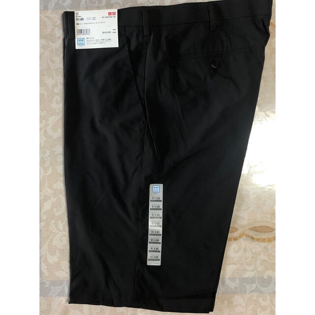 UNIQLO(ユニクロ)のユニクロ　感動パンツ（黒）　レングス91×ウエスト85 メンズのパンツ(スラックス)の商品写真