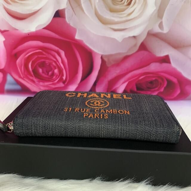 CHANEL(シャネル)の専用＊CHANEL  ドーヴィルライン デニム ラウンドジップ 長財布 レディースのファッション小物(財布)の商品写真