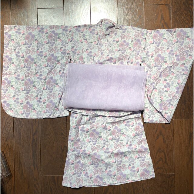 ベルメゾン(ベルメゾン)のミニー柄　浴衣 キッズ/ベビー/マタニティのキッズ服女の子用(90cm~)(甚平/浴衣)の商品写真