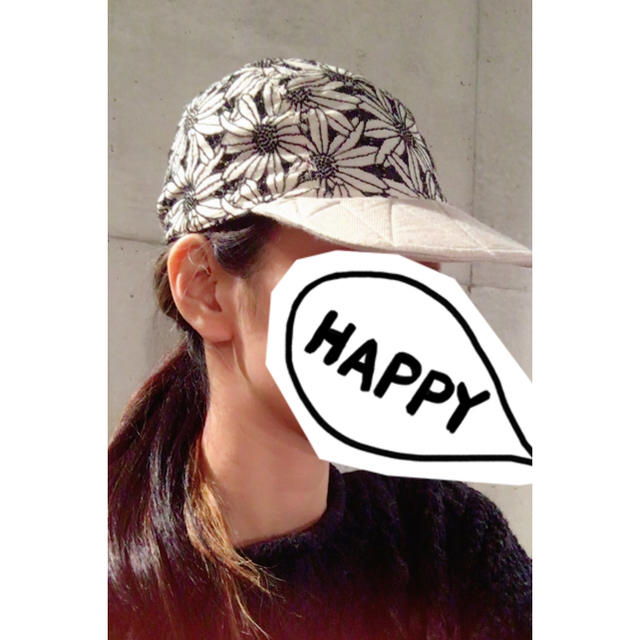 YEAH RIGHT!(イェーライト)のyeah right!! 花柄 キャップ 新品 レディースの帽子(キャップ)の商品写真