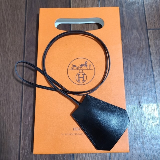 Hermes(エルメス)の本日削除*未使用 エルメス マルジェラ期 クロシェット キーリング キーケース レディースのアクセサリー(ネックレス)の商品写真