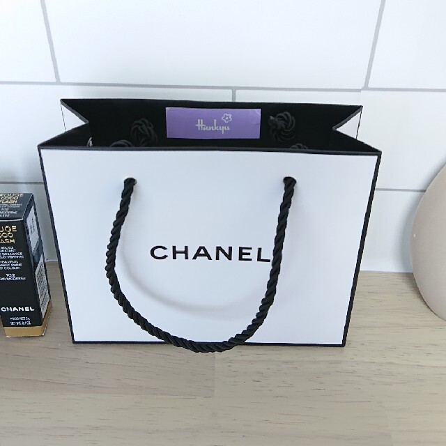 CHANEL(シャネル)のCHANEL 紙袋 空き箱 レディースのバッグ(ショップ袋)の商品写真