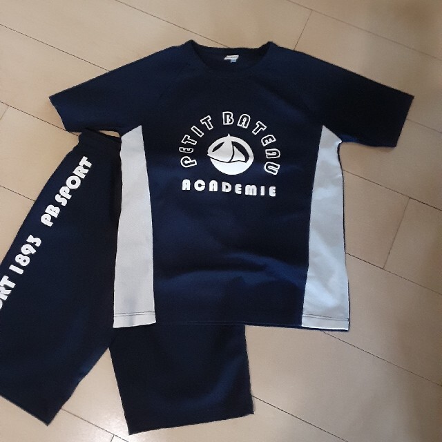 PETIT BATEAU(プチバトー)のプチバトーキッズTシャツ+パンツセット キッズ/ベビー/マタニティのキッズ服男の子用(90cm~)(Tシャツ/カットソー)の商品写真