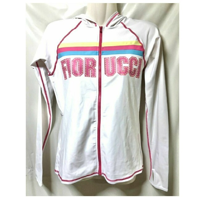 一度のみ使用　FIORUCCI フィオルッチ ラッシュガード レディース 長袖 スポーツ/アウトドアのスポーツ/アウトドア その他(サーフィン)の商品写真