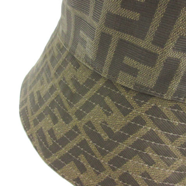 FENDI(フェンディ)のフェンディ FENDI ファブリック ズッカ柄 バケットハット リバーシブル L メンズの帽子(その他)の商品写真