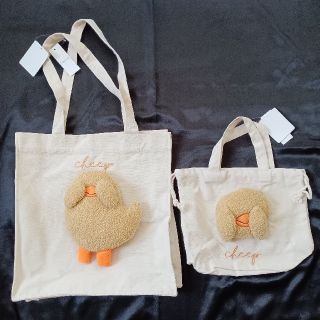 アベイル(Avail)の【2点セット】めかくしひよこ イエロー トートバッグ 巾着 きんちゃく(トートバッグ)